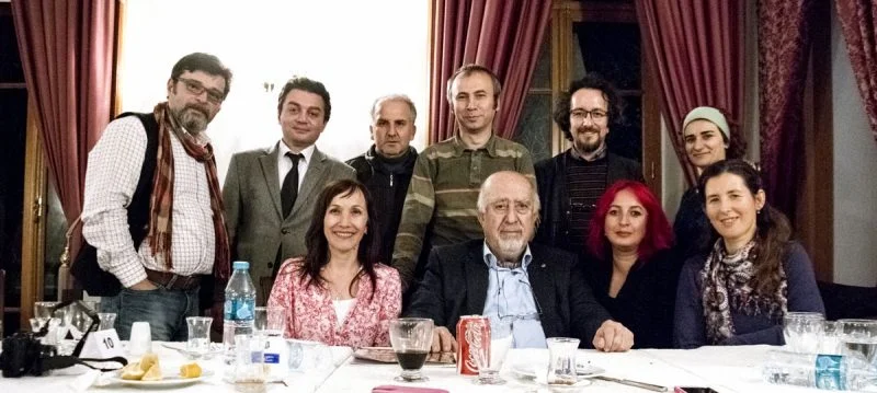 Kalfagil ve Öğrencileri..